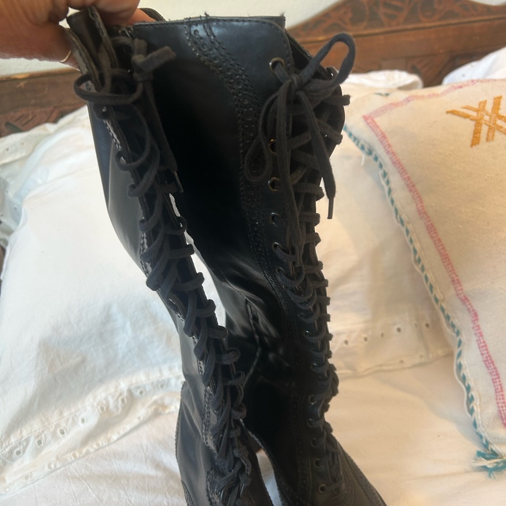 Women's Black Lace-Up Knee-High Boots